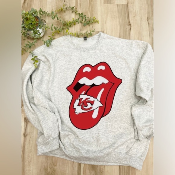 New Kansas City Chiefs Sweatshirt - Picture 3 of 4